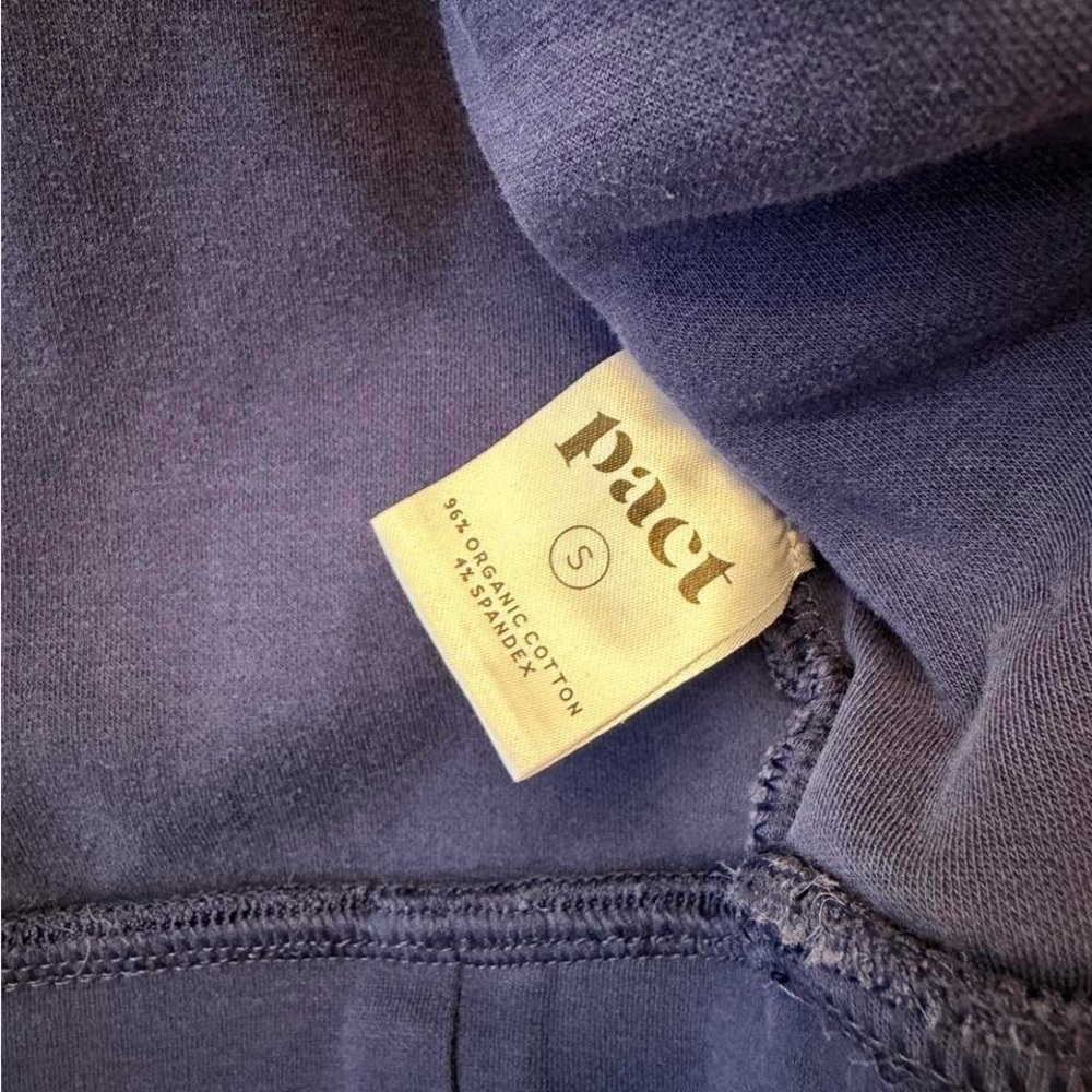 Pact Women’s Navy\Purple Zip Up-Size S - Picture 3 of 3